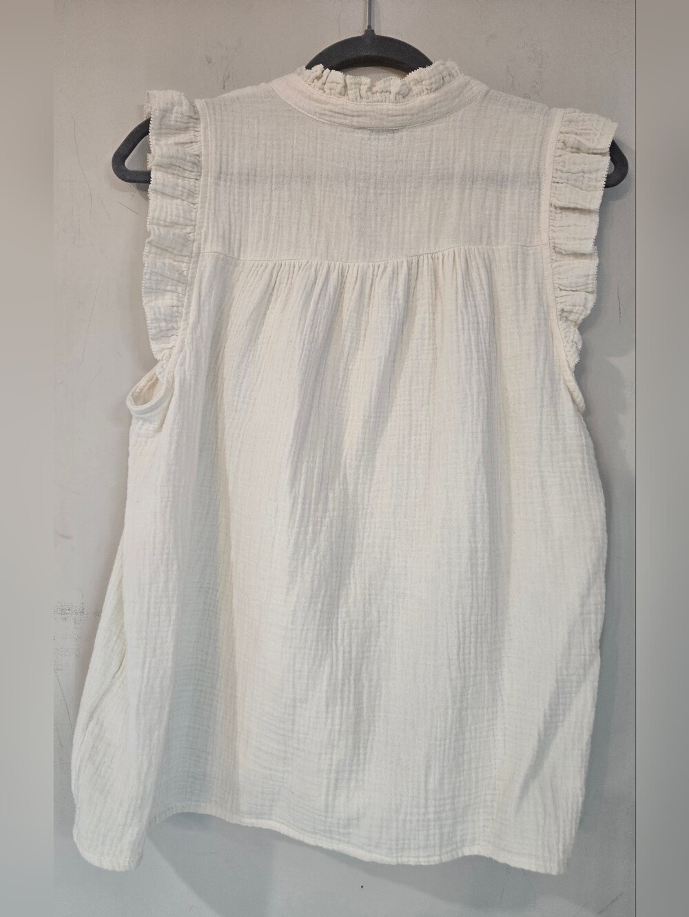 J. Crew Cream Gauze Ruffled Neck Sleeveless Top - Picture 7 of 9
